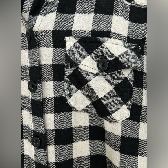 Molokai Surf White and Black Plaid Flannel Shirt | Size S - Picture 3 of 5
